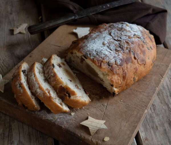 glutenvrije feeststol met amadelspijs