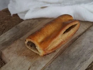 Glutenvrij saucijzenbroodje